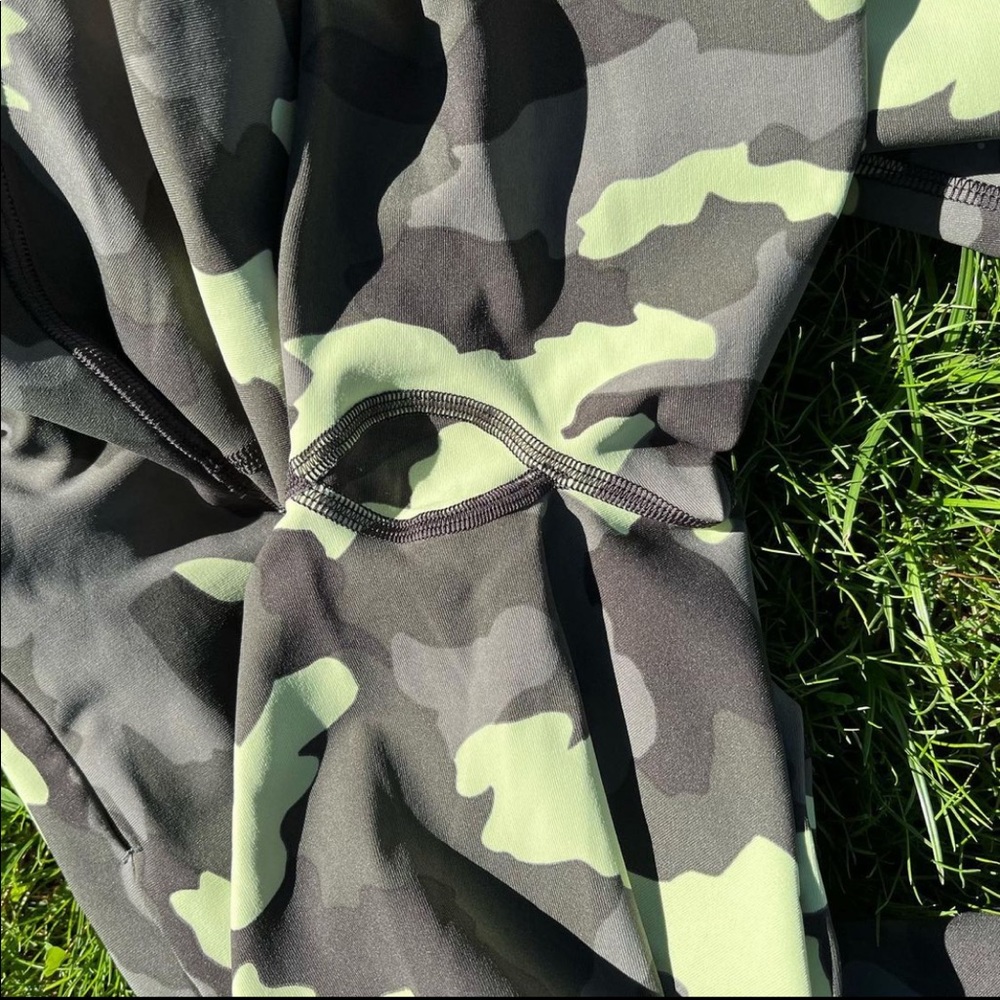 Lululemon Swift Speed High-Rise Tight 28" - Picture 4 of 11